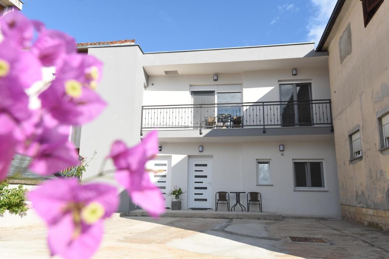 Karlo Apartments ザダル エクステリア 写真