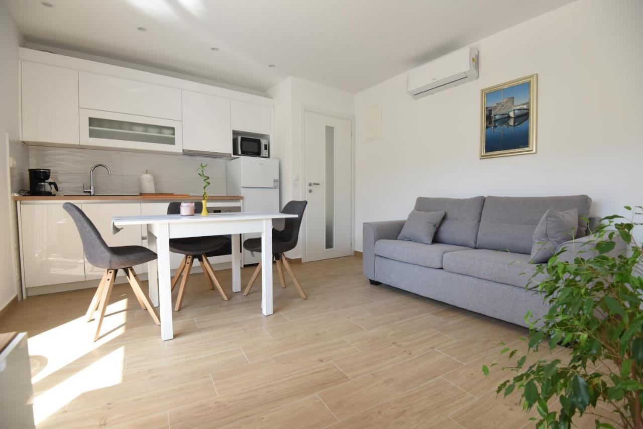 Karlo Apartments ザダル エクステリア 写真