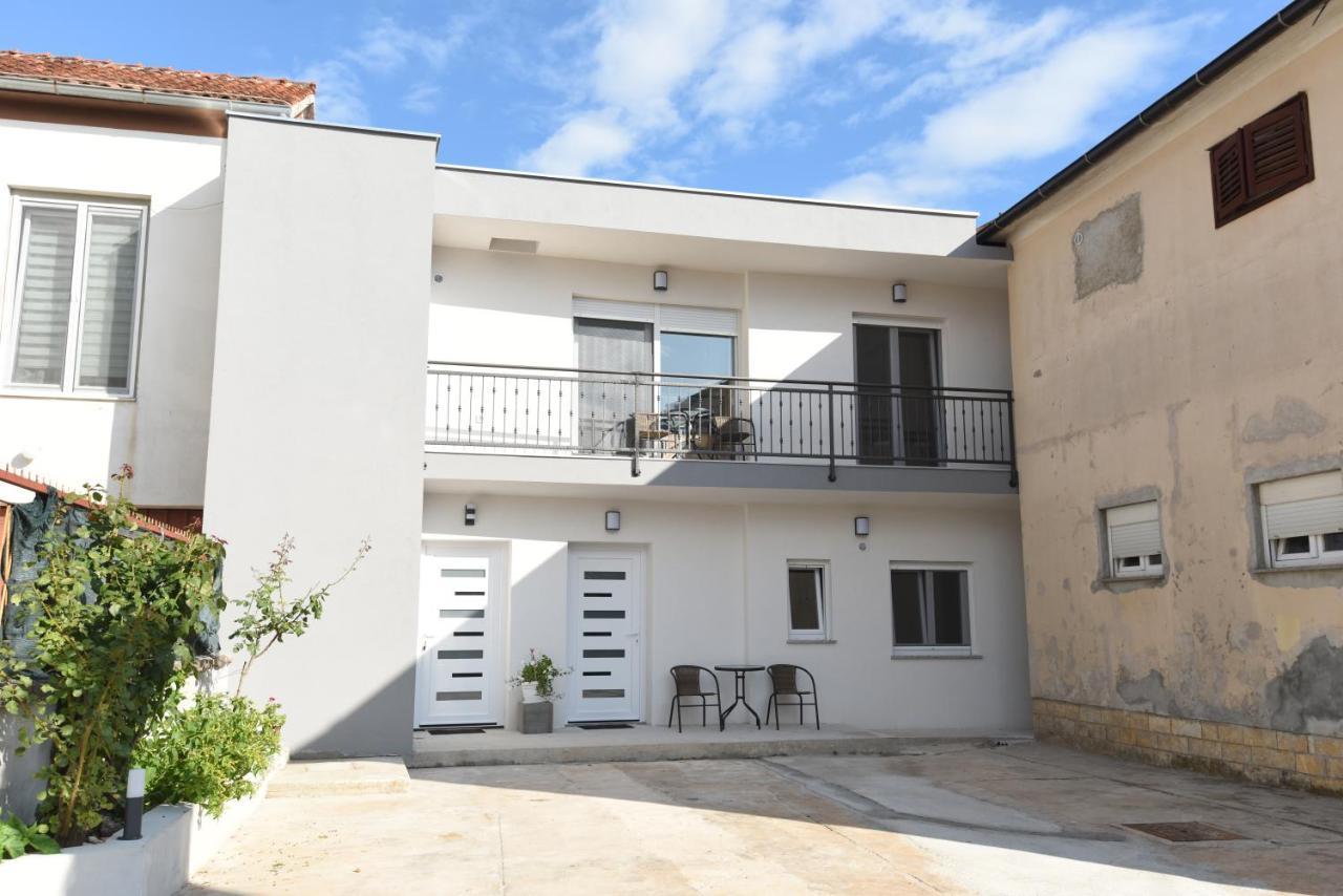 Karlo Apartments ザダル エクステリア 写真