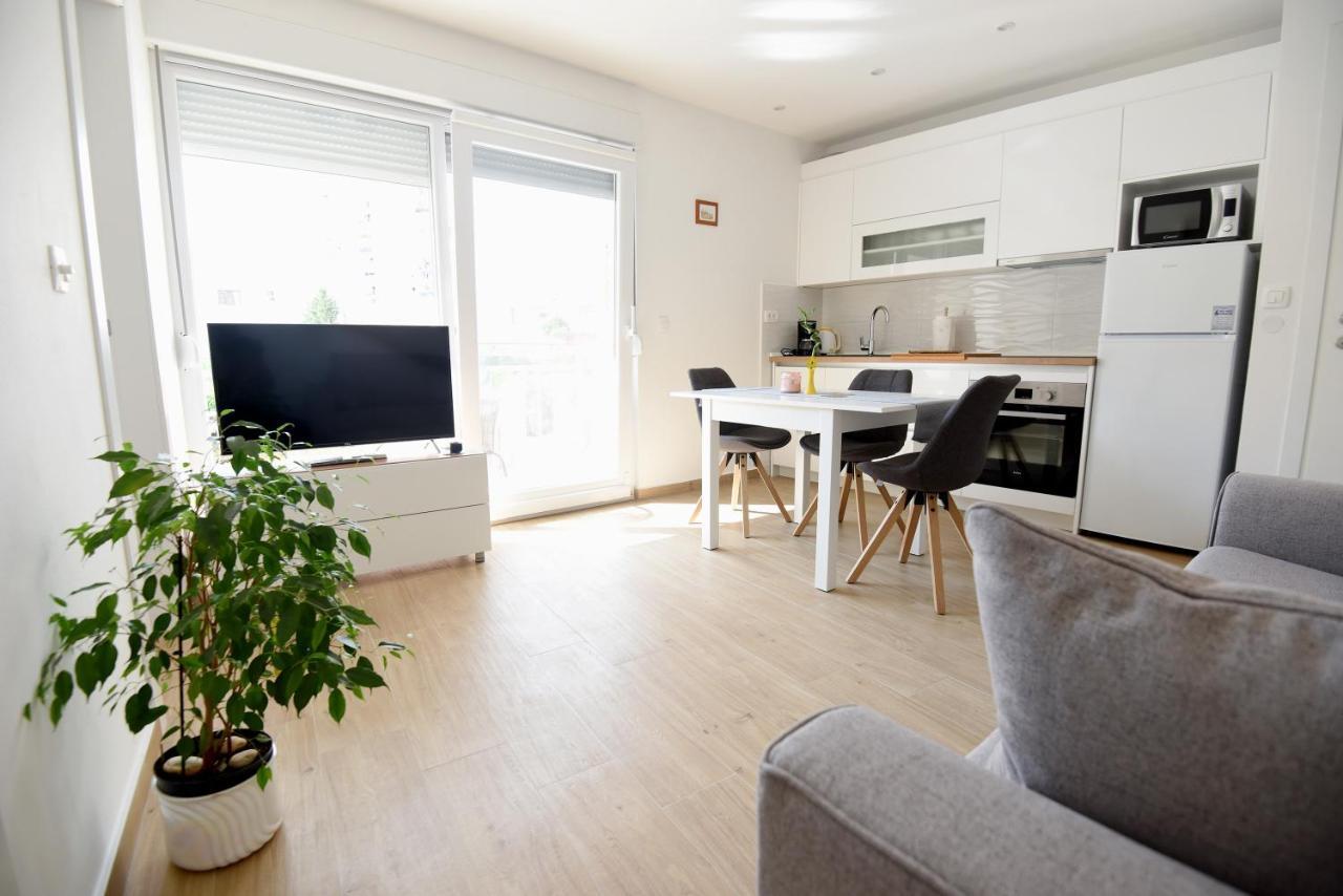 Karlo Apartments ザダル エクステリア 写真
