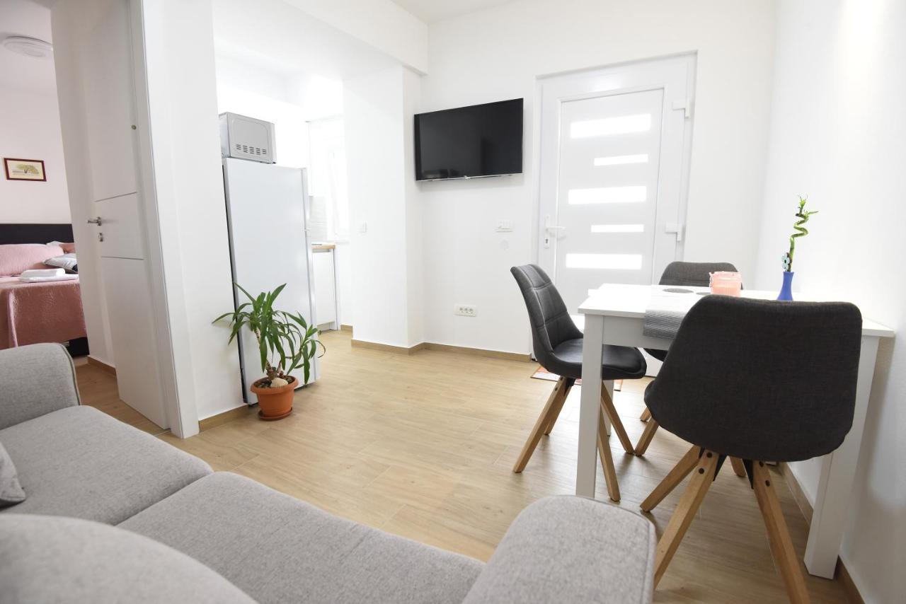 Karlo Apartments ザダル エクステリア 写真