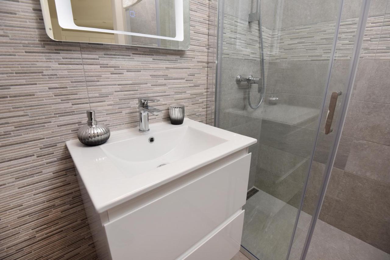 Karlo Apartments ザダル エクステリア 写真