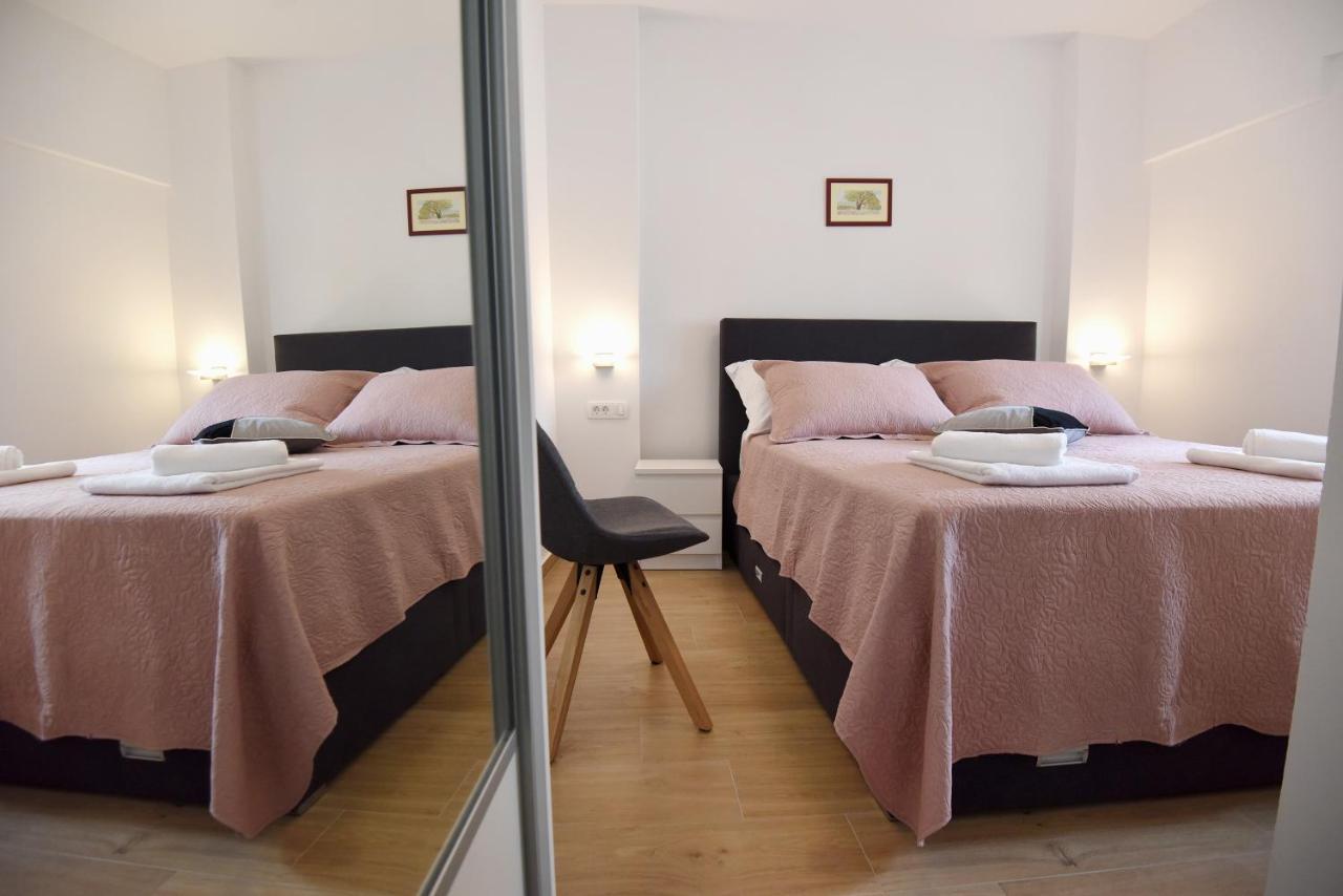 Karlo Apartments ザダル エクステリア 写真